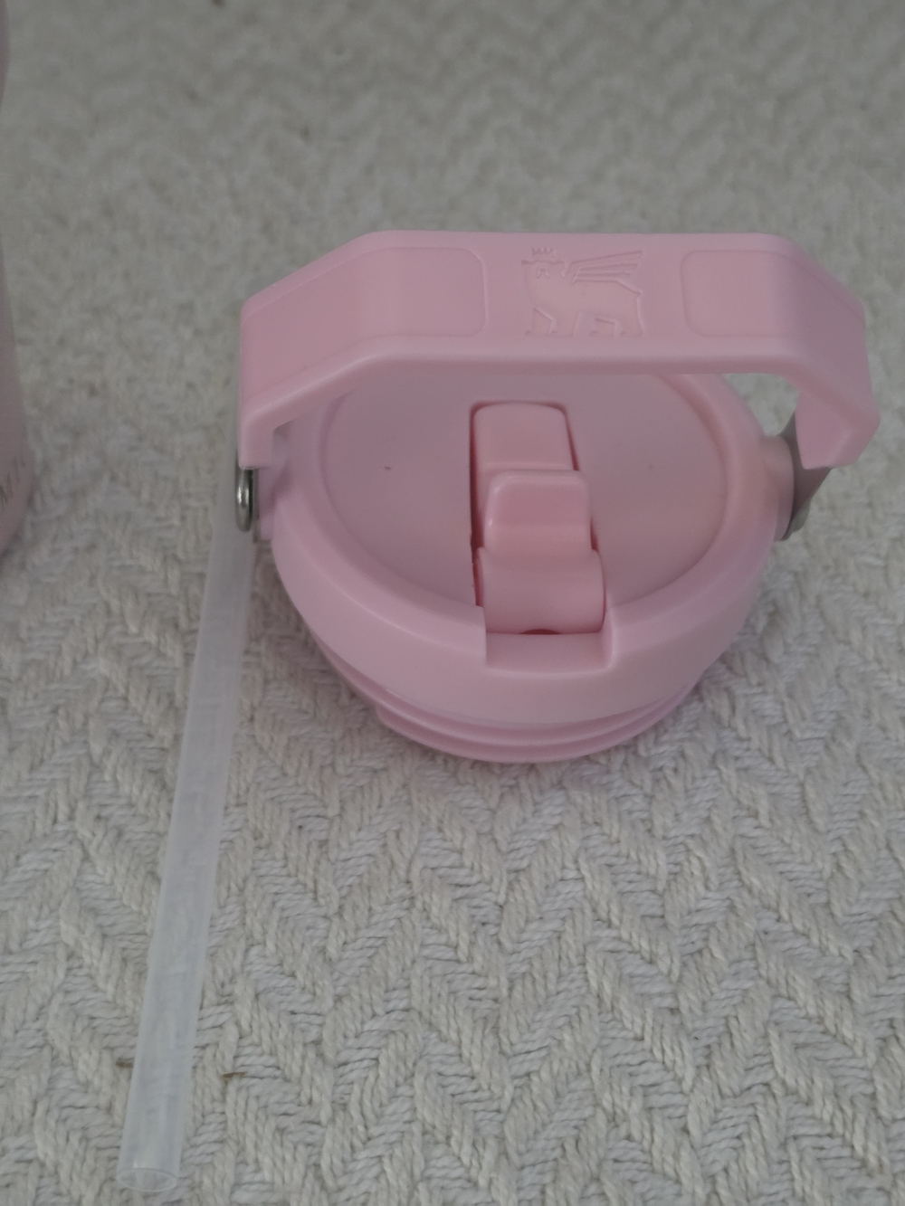 Disney Mickey & Friends Pink & Gold Limited Edition Quencher H2.0 FlowState - Picture 9 of 9
